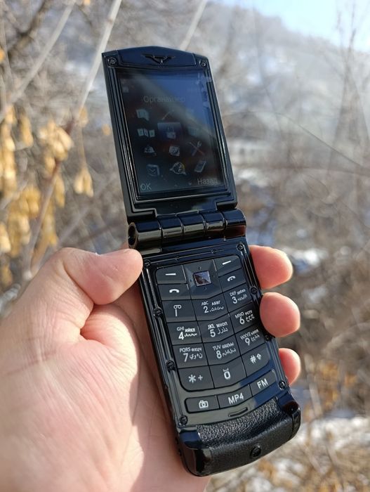 Vertu Ayxta Vertu s