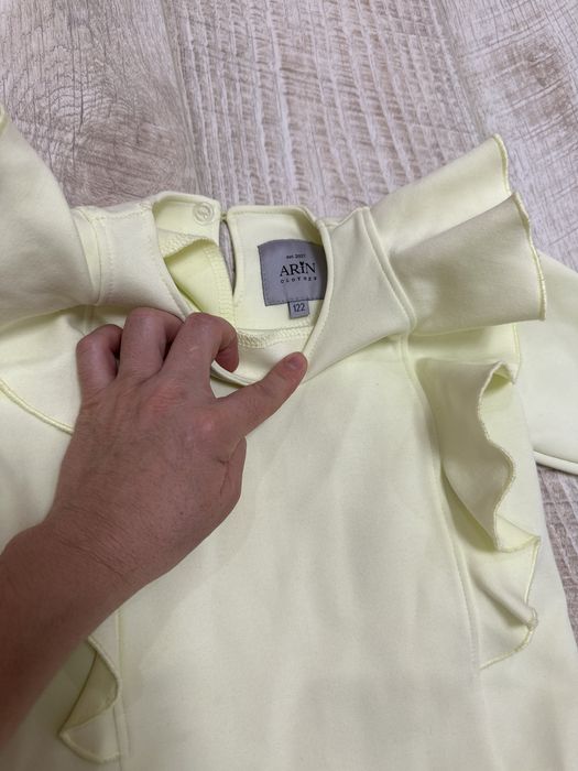 Продам костюм класический