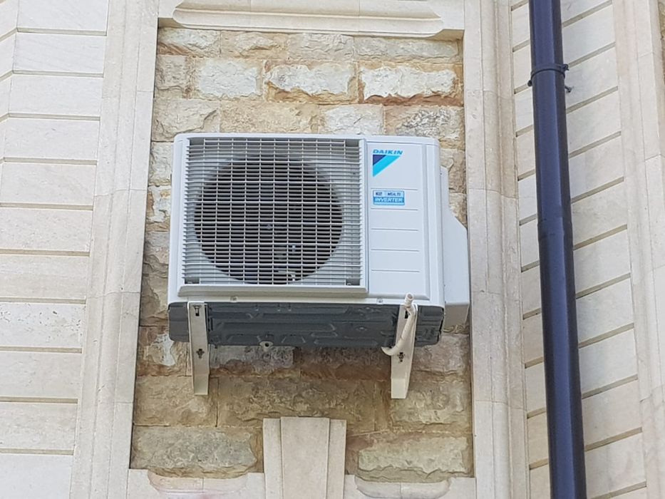 Профессиональный демонтаж кондиционеров без повреждений