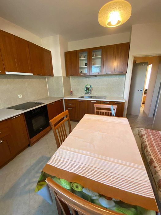 Дава се под наем Двустаен апартамент в София, Младост 1 - 75 кв.м за 348.84 € - Снимка #3