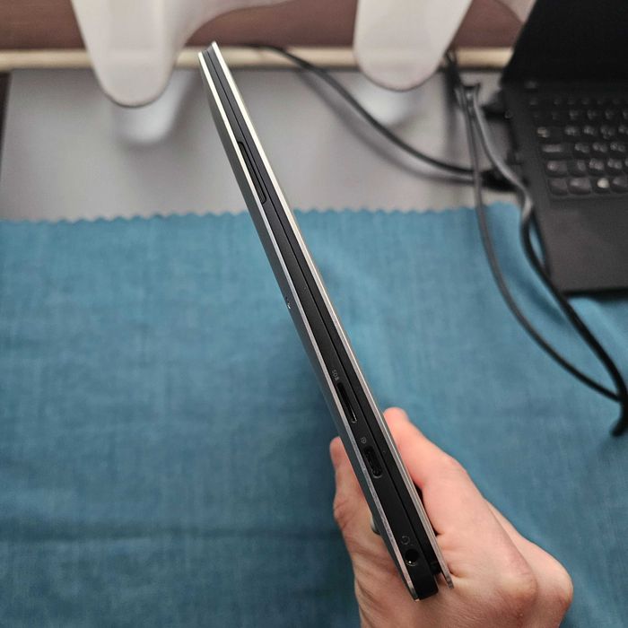 DELL XPS 13 9305 i5 11th gen