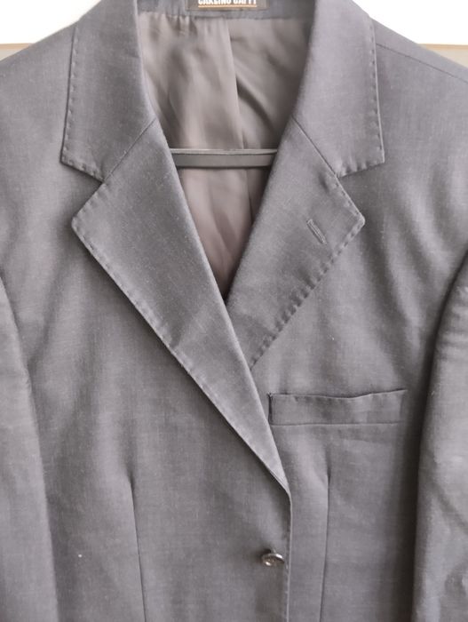 Продам мужской костюм