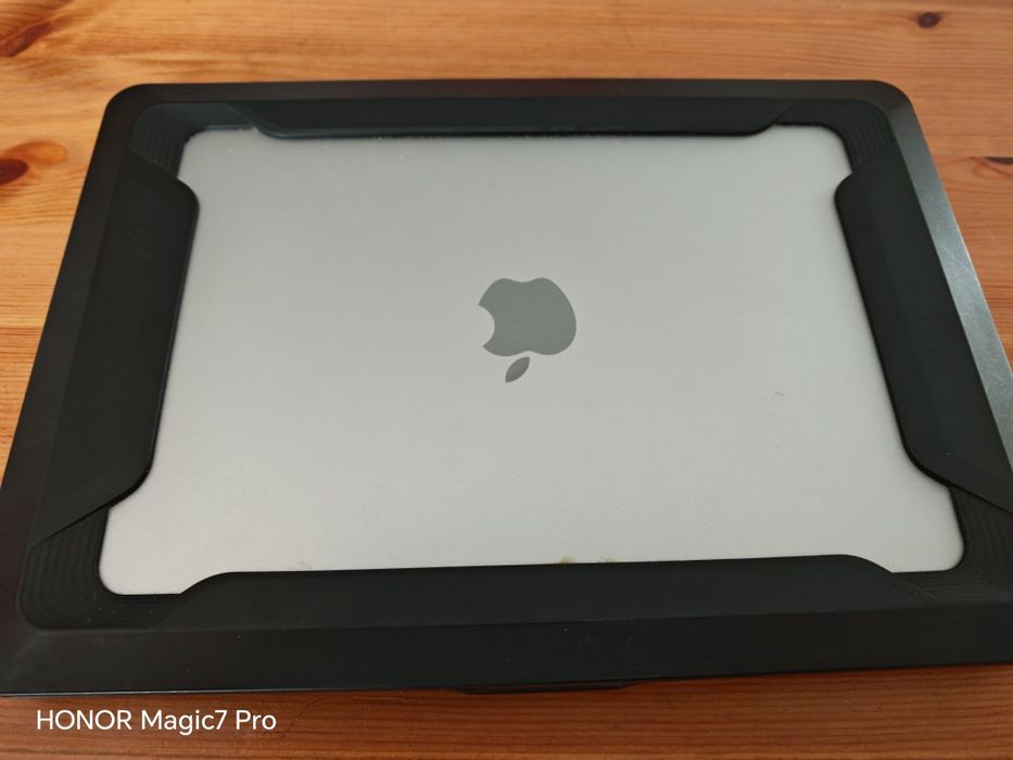 MacBook pro 13", 2018, touchbar