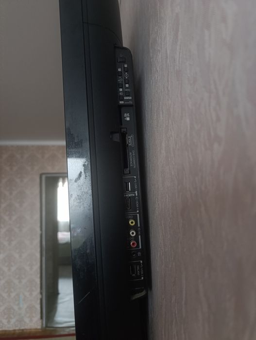 Продам телевизор