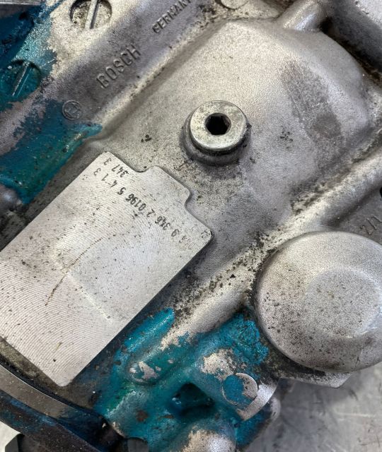 Pompa injectie 0470504003 Opel Vectra B (facelift)