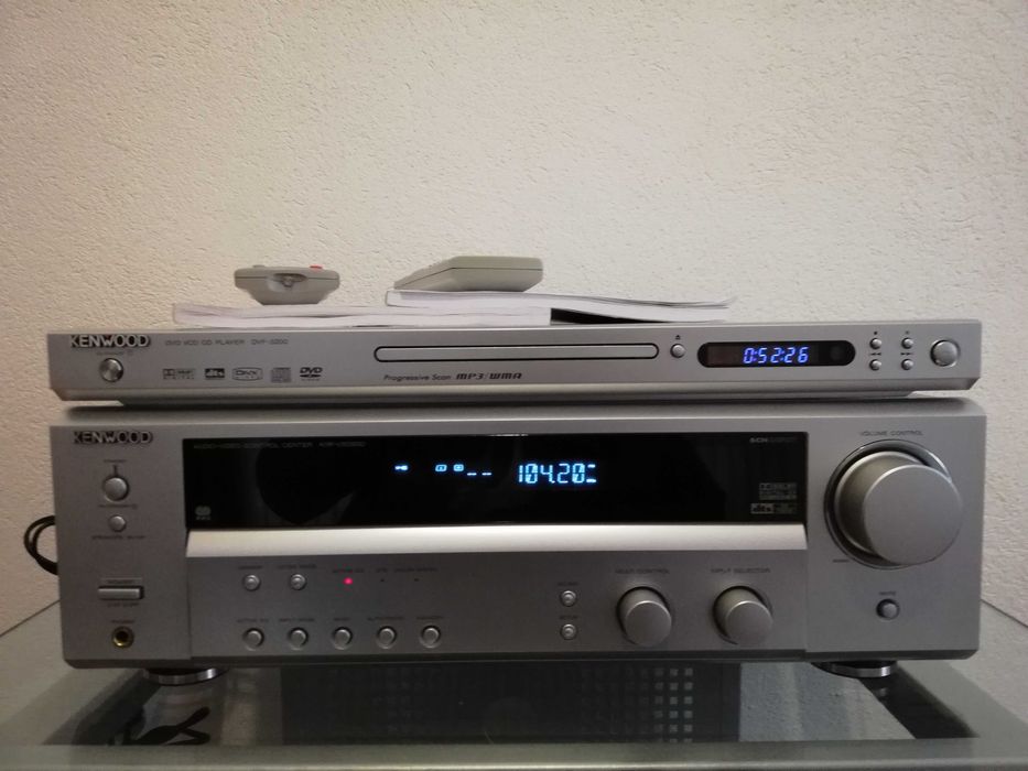 Linie  KENWOOD amplificator KRF-V5090/cd-dvd player DVF3200 - Ca Noua