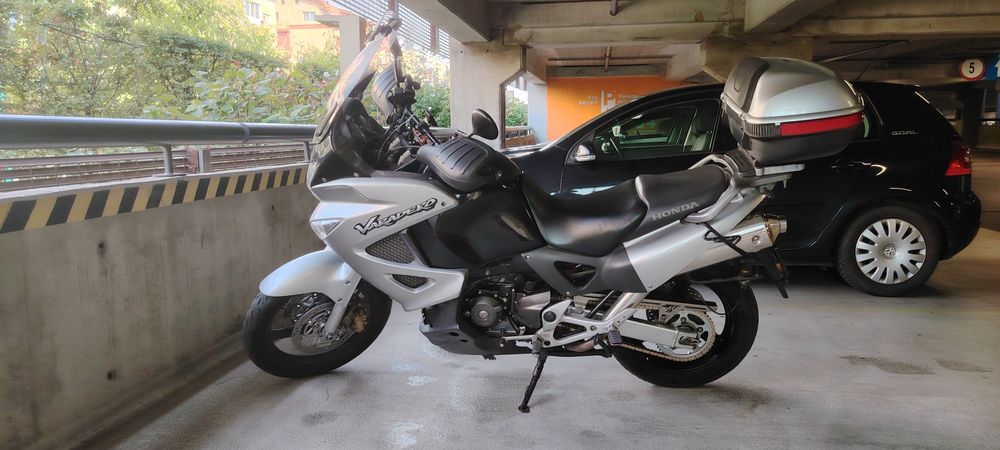 Honda Varadero XL 1000 cu ABS