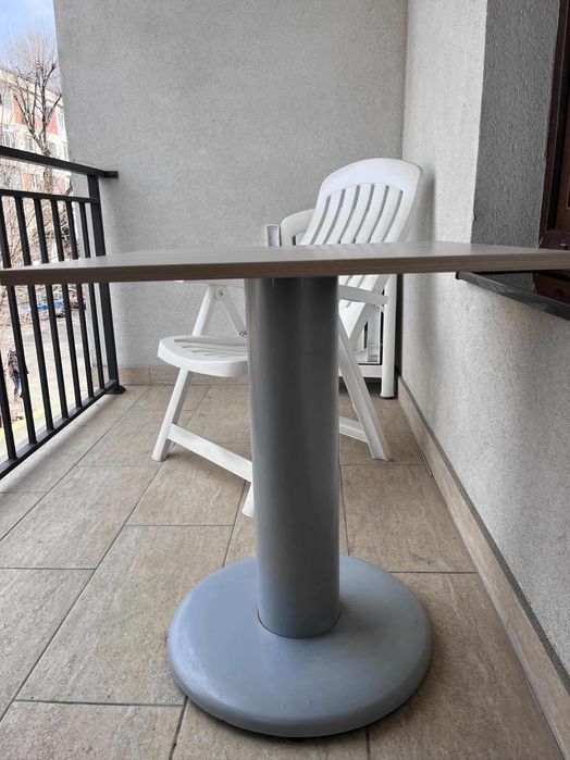 Masă Bistro 66x66 cm, Înălțime 75 cm, Picior Metalic Central