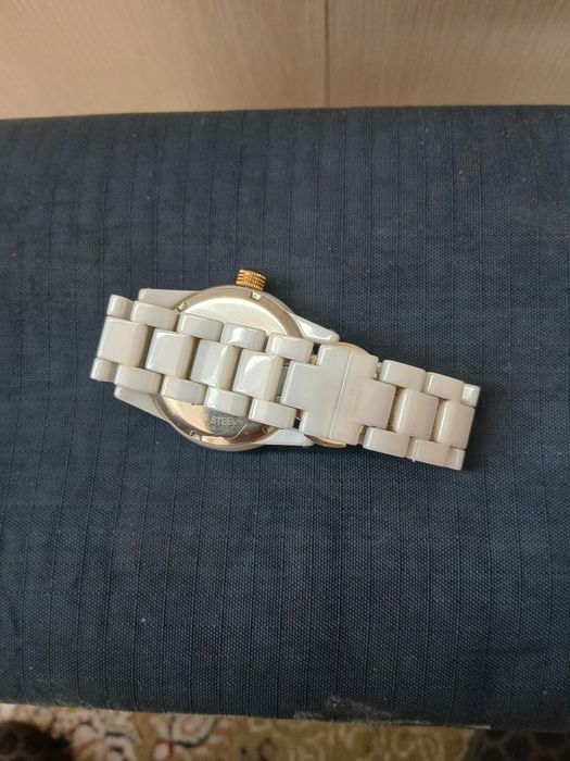 Продам кварцевые часы, MONTBLANK.