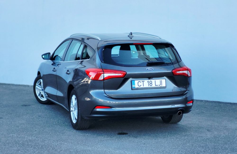 FORD Focus 2021 — imagine 3