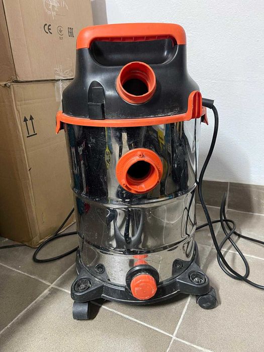 Aspirator umed uscat BLACK+DECKER BXVC30XTDE - pentru piese