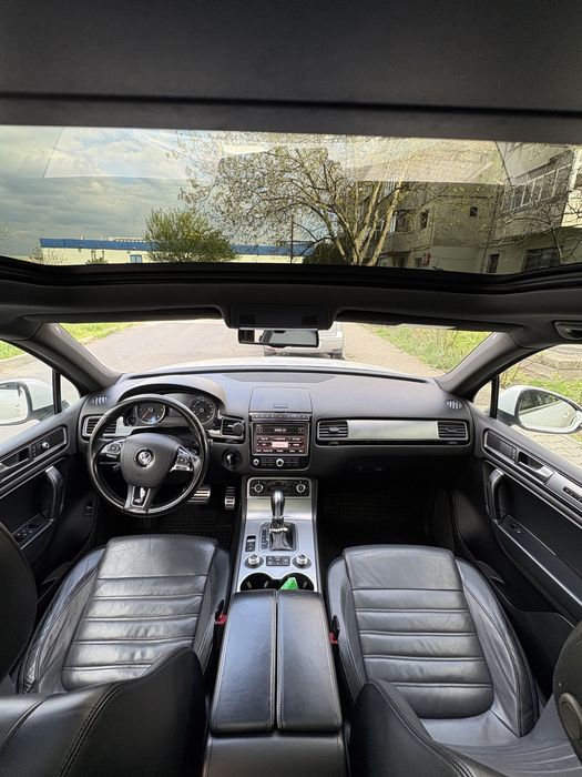 Vând VW Touareg R.Line