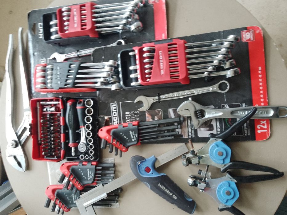 Facom -ключове, гидория, шестограми