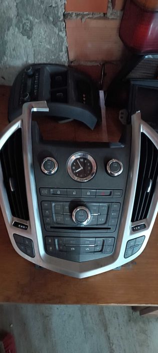 Части от CADILLAC SRX 2010-2012