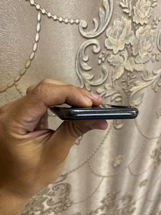 iphone X 256gb. Ekran bilan batareyka alishgan