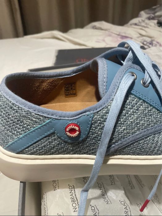 Sneakers No Brand, made in Portugal