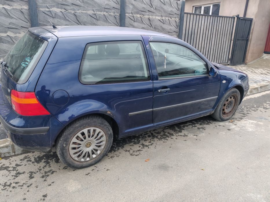 VOLKSWAGEN Golf 2000 — imagine 2