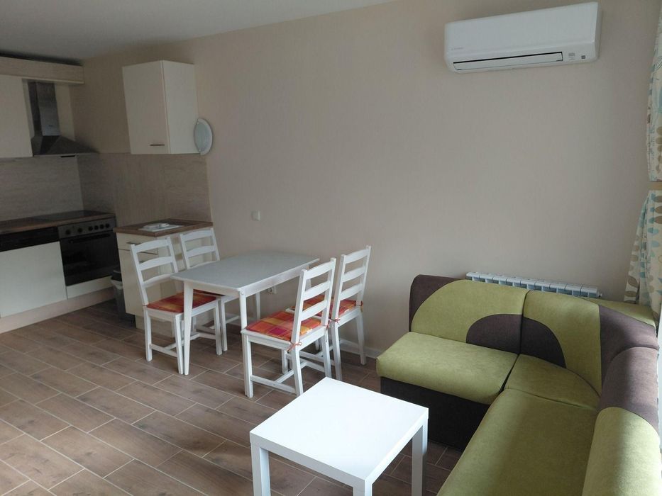 Дава се под наем Двустаен апартамент в София, Витоша - 60 кв.м за 498.27 € - Снимка #1