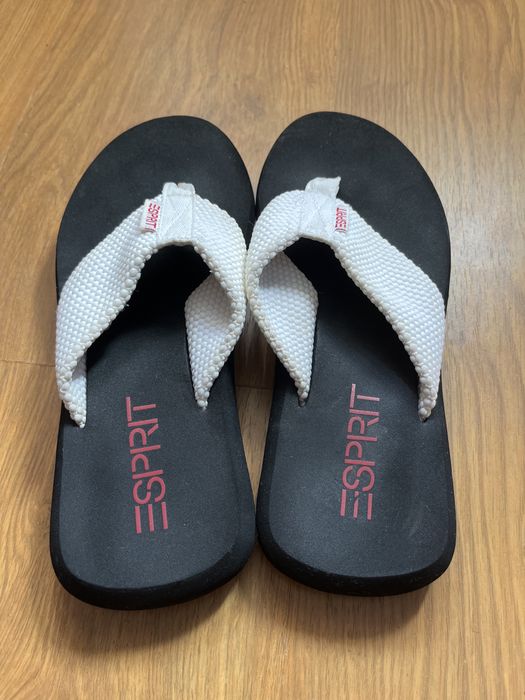 Slapi espirit marimea 36