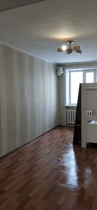 Продам 2х комн квартиру