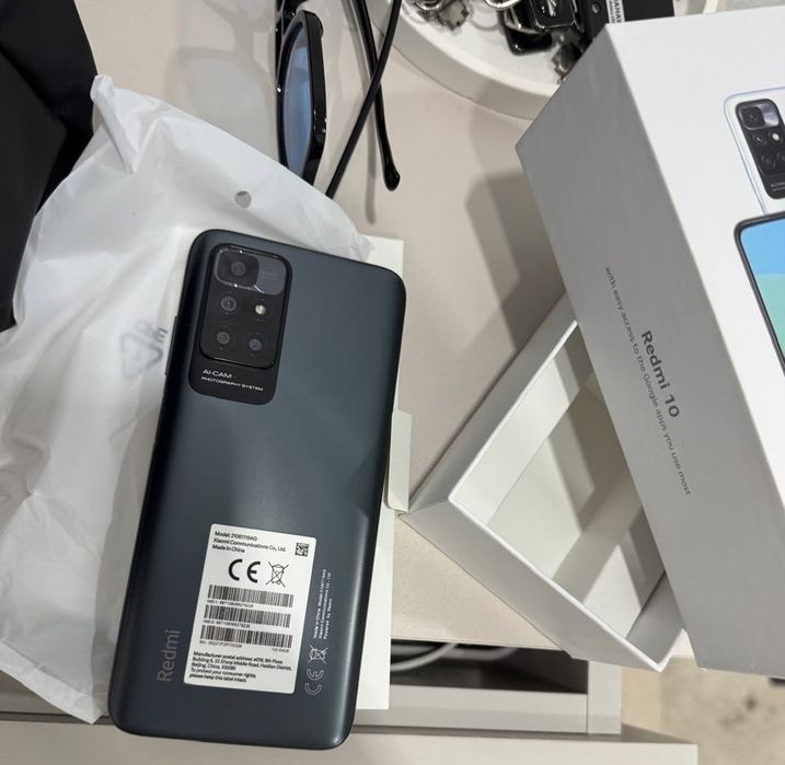 Продам телефон Redmi