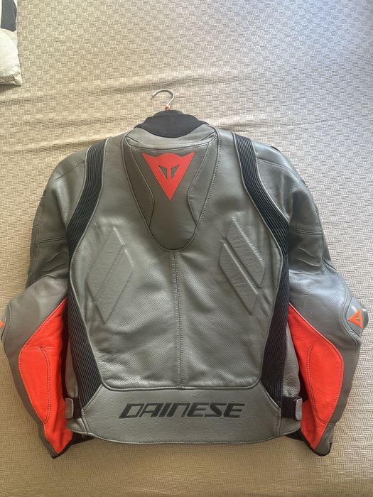 Dainese Super Race Перфорирано Кожено Яке - Размер 52