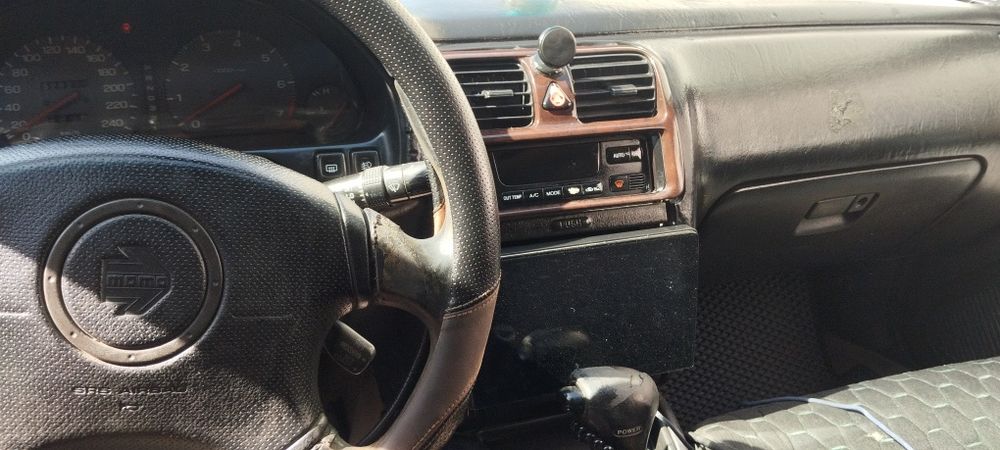 Субару Легаси 1998 автомат