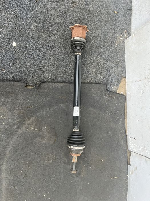 Planetara dreapta fata VW Passat B8 2.0 automat 3Q0407272AT 2014-2020