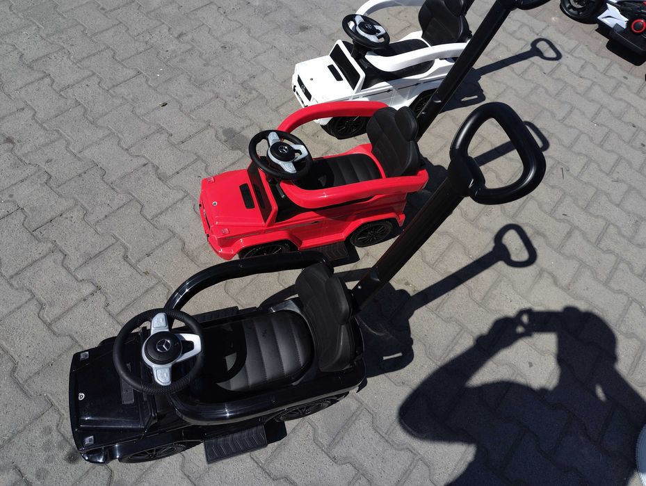 MERCEDES Кола за яздене с дръжка Mercedes-benz G350d