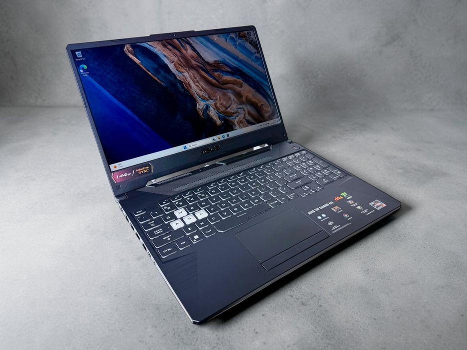 ASUS TUF Gaming A15 15.6" FHD 144Hz AMD Ryzen 5 7535HS 32GB DDR5 512GB SSD NVIDIA GeForce RTX 2050 4GB Перфектен! Гаранция!