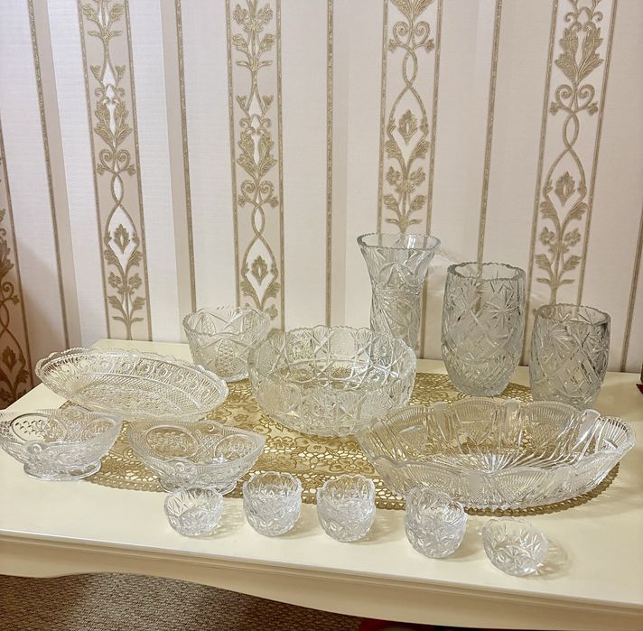 Продам вазы,салатники хрусталь