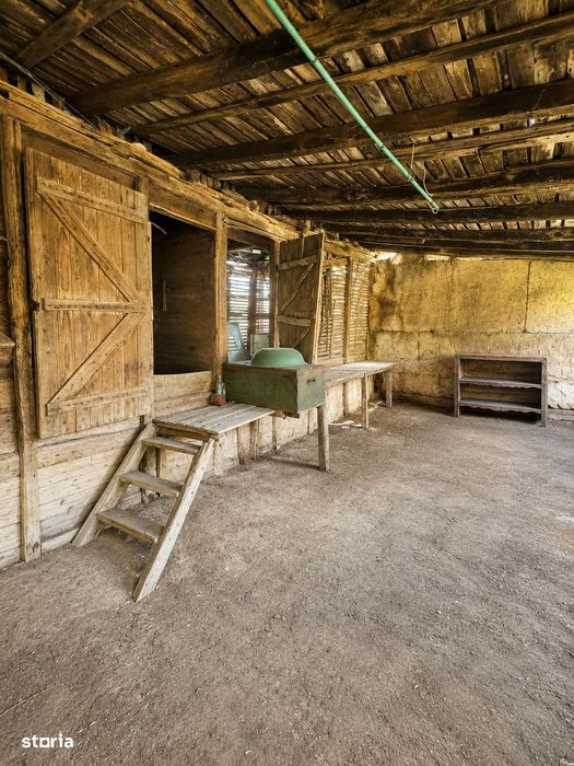 casa cu baie proprie si teren 2060mp in Perisor, zona de poveste!