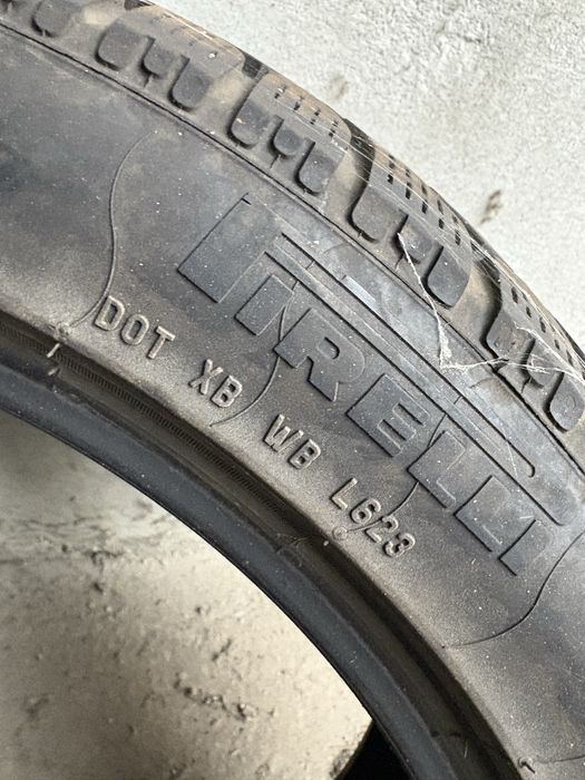 Vand 2 cauciucuri/anvelope M+S Allseason 235/45/18