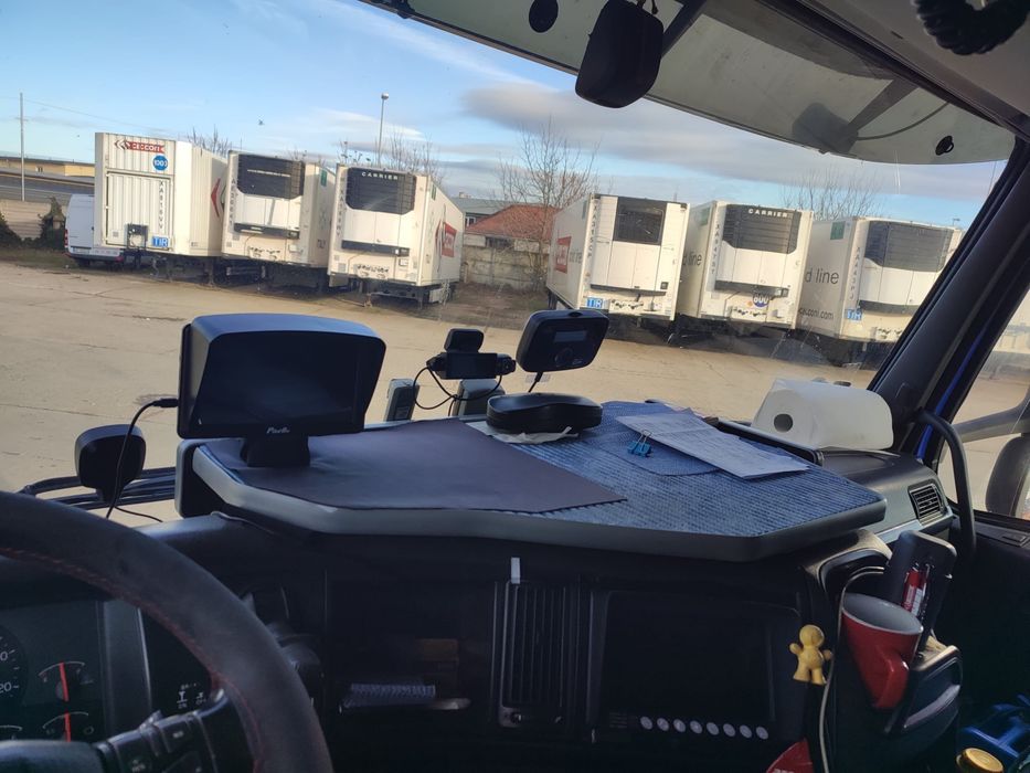 Vand Volvo FH12 420 EEV sau schimburi