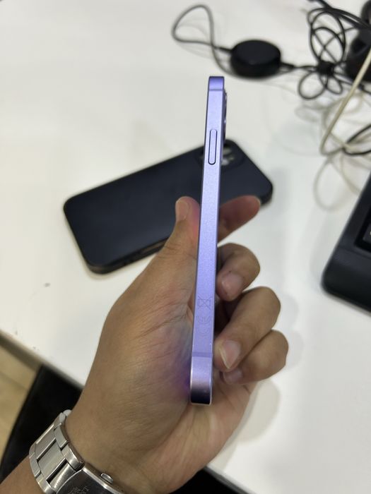 Продам Iphone 12 128Gb