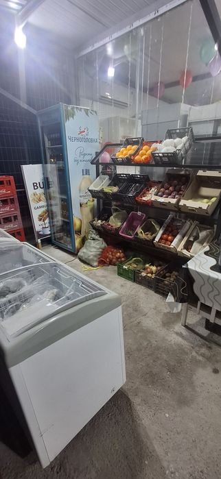 Магазин аренда берилади ичидеги нарсалари билан. Орентид 7 етажка дом.