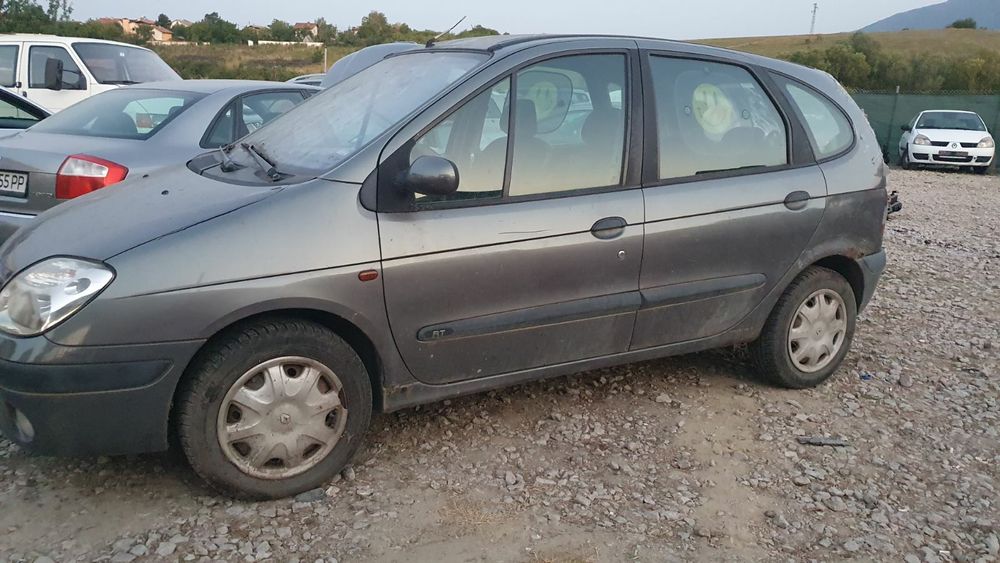 Рено сценик 1.9 на части