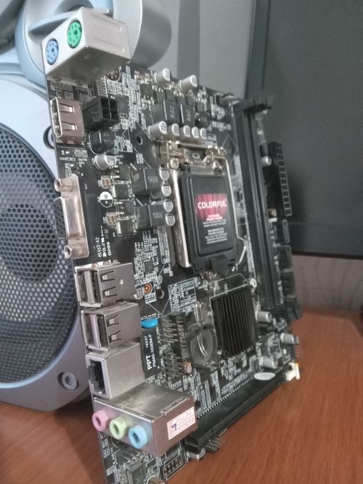 Материнская плата lga 1151 для 6-7п i3/i5/i7 процессеров
