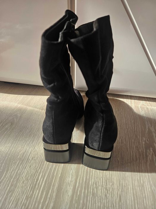 Чисто нови елегантни боти