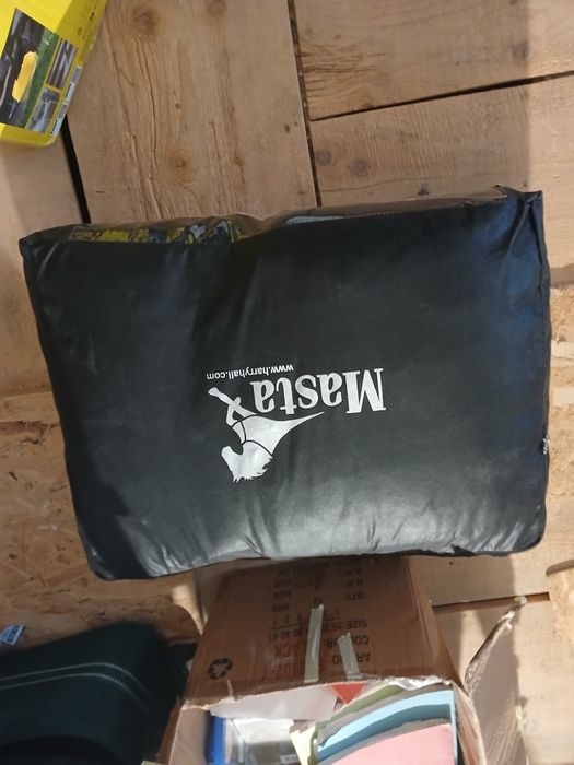 MASTA Pătura pentru Cai  Snugmasta 250g cu gât combinat