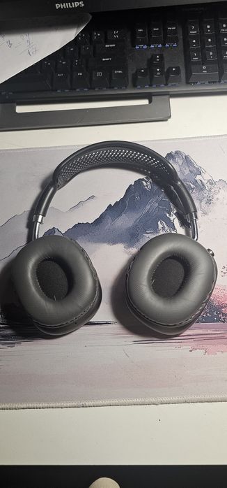 Продам оригинал AirPods Max