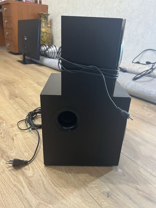 Колонки Microlab 2.1