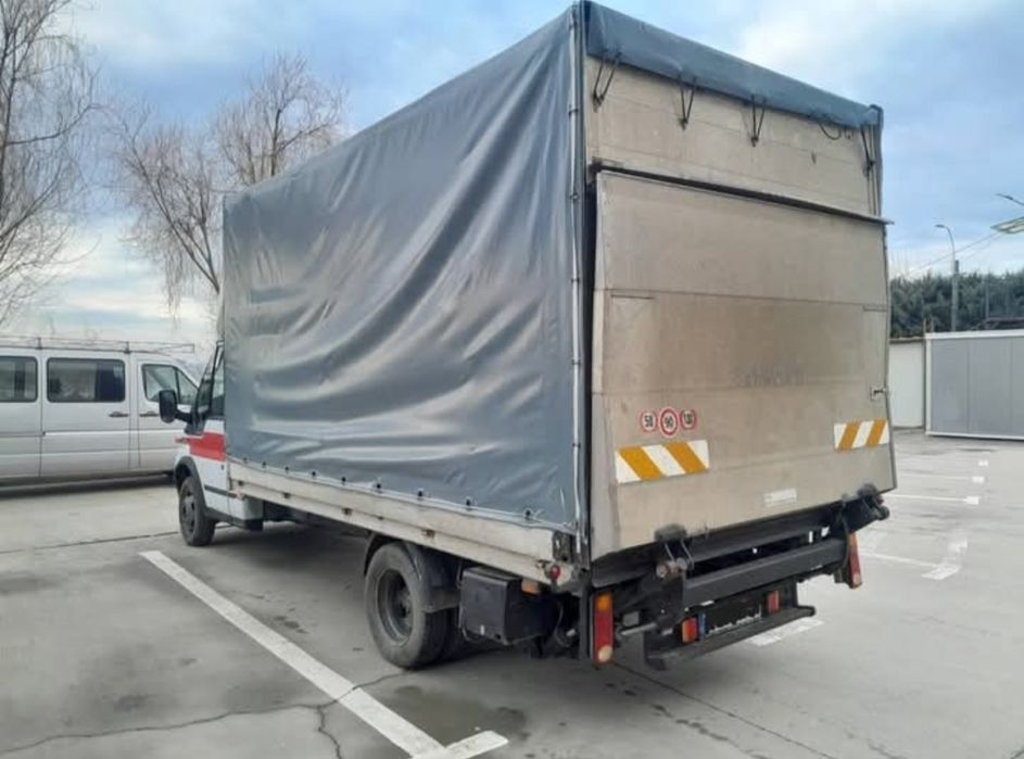 Ford transit prelata