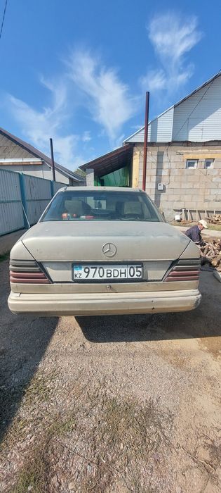 Продаётся Мерседес w124