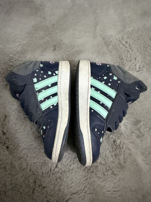 Adidasi Adidas cu scai