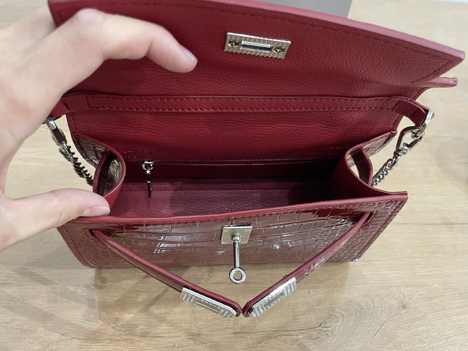 Сумка Hermès Kelly, красная, кроко лак