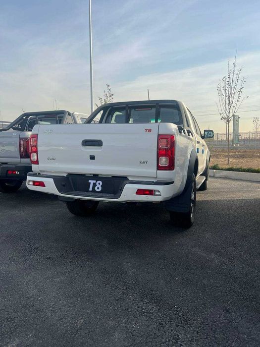 Продаётся новый JAC T8 (без пробег)