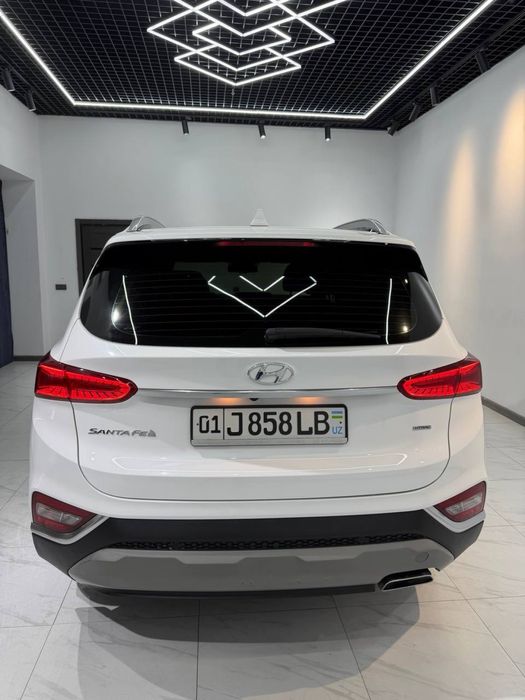 Hyundai Santa FE 2020 — 4