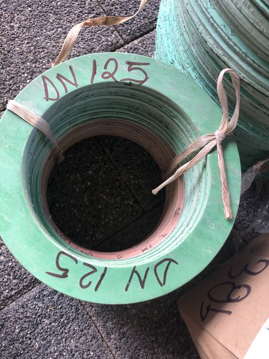 Coliere metalice pt fixare tevi + Garnituri Dn -200,Dn125,Dn100