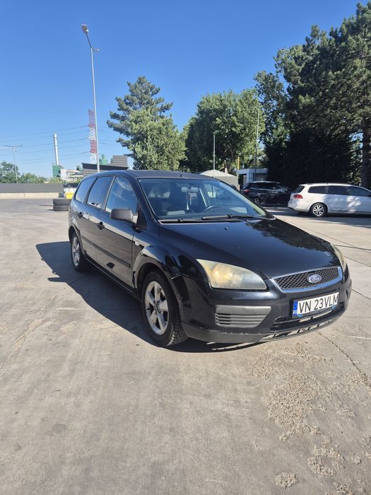 Vând ford focus II